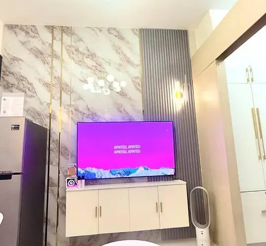 Perfect Welcome Rotonda * Manila